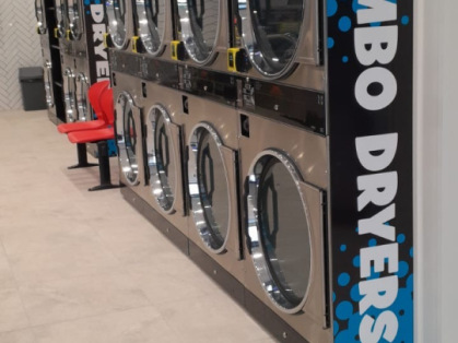 Blue-Hippo-Laundry-Craigieburn-Hume-Hwy-Laundromat-Jumbo-Dryers