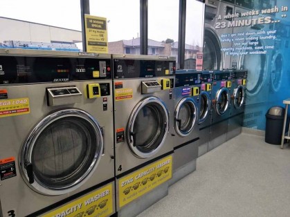 Blue-Hippo-Laundromat-Cranbourne