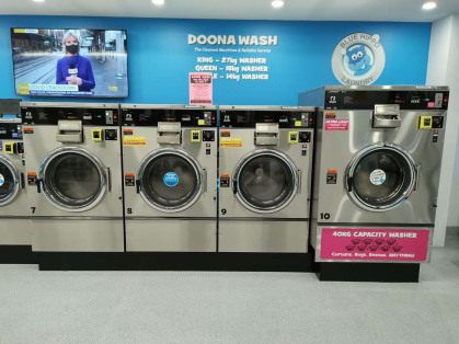 Melton-Laundromat-Blue-Hippo-Laundry-Doona-Wash