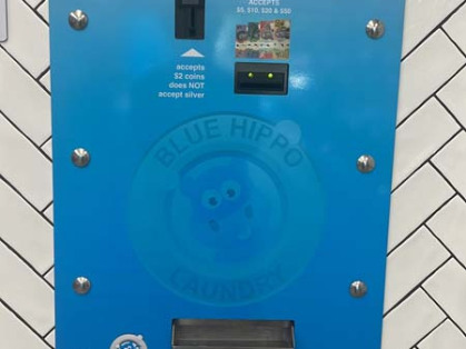 Blue-Hippo-Laundromat-Mernda-Change-Machine