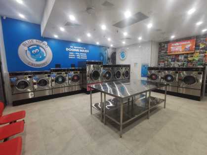 Laundromat-Truganina-Woods-Rd-Blue-Hippo-Laundry