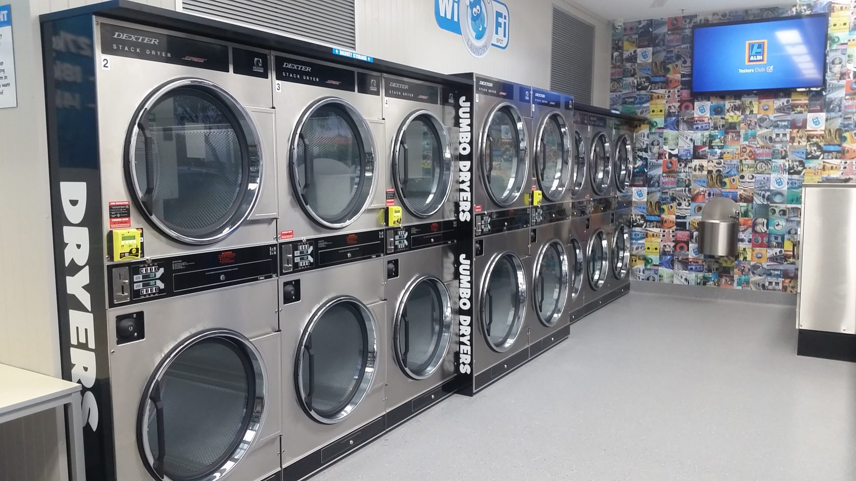 coin laundry near me with free dry